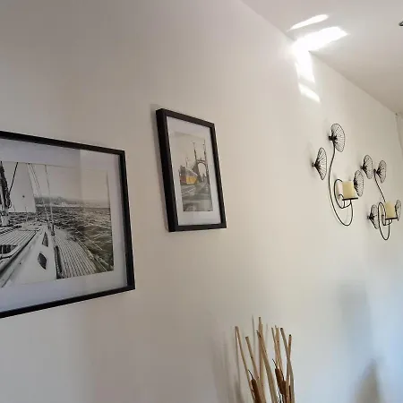 L'entre Deux Eaux 'maison' Balcon 'et Jardin Holiday home *