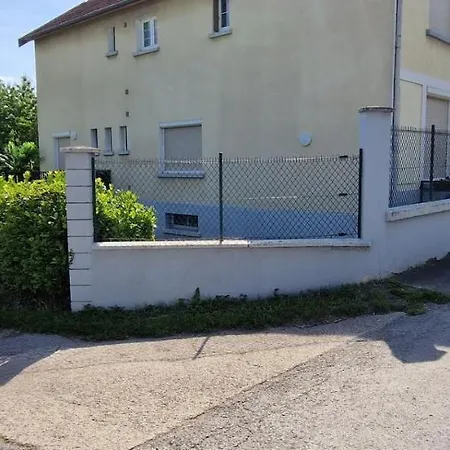 L'entre Deux Eaux 'maison' Balcon 'et Jardin Holiday home