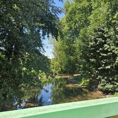 L'entre Deux Eaux 'maison' Balcon 'et Jardin Tatil Evi Reims
