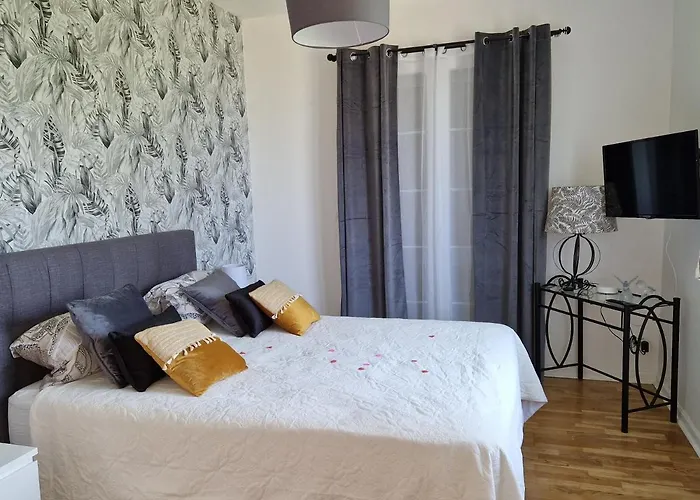 Prázdninový dům L'entre Deux Eaux 'maison' Balcon 'et Jardin Remeš