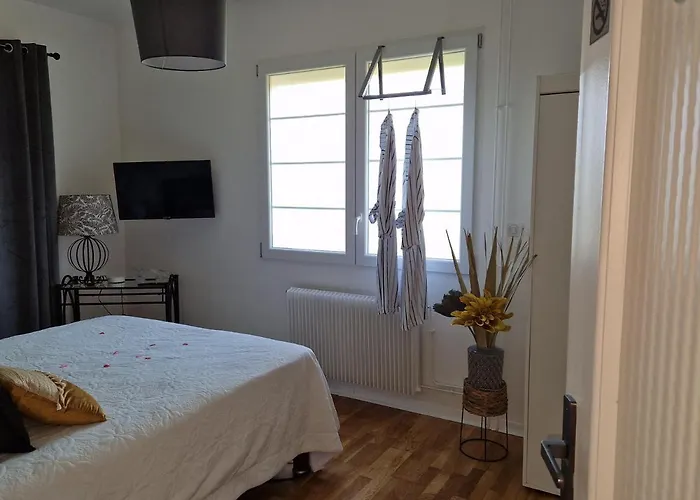 L'entre Deux Eaux 'maison' Balcon 'et Jardin Prázdninový dům