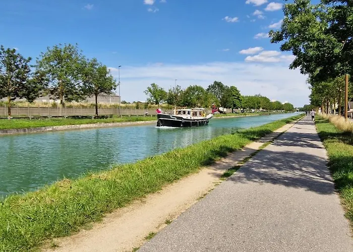 Prázdninový dům L'entre Deux Eaux 'maison' Balcon 'et Jardin Remeš