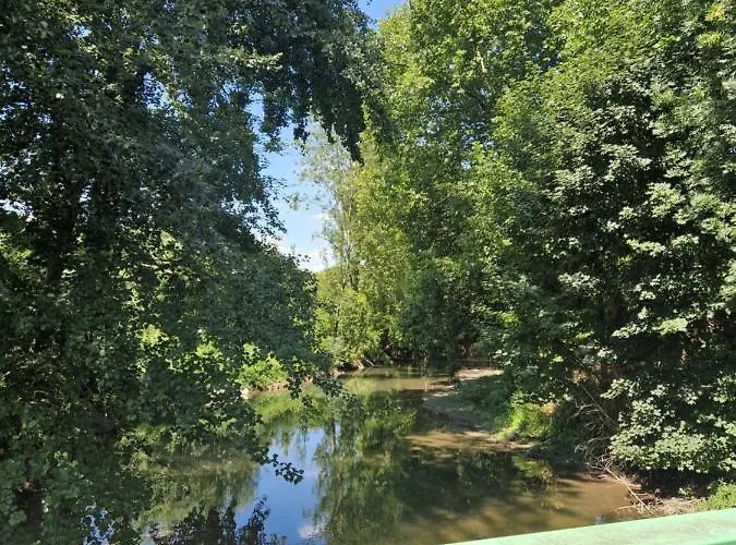 L'entre Deux Eaux 'maison' Balcon 'et Jardin Prázdninový dům Remeš